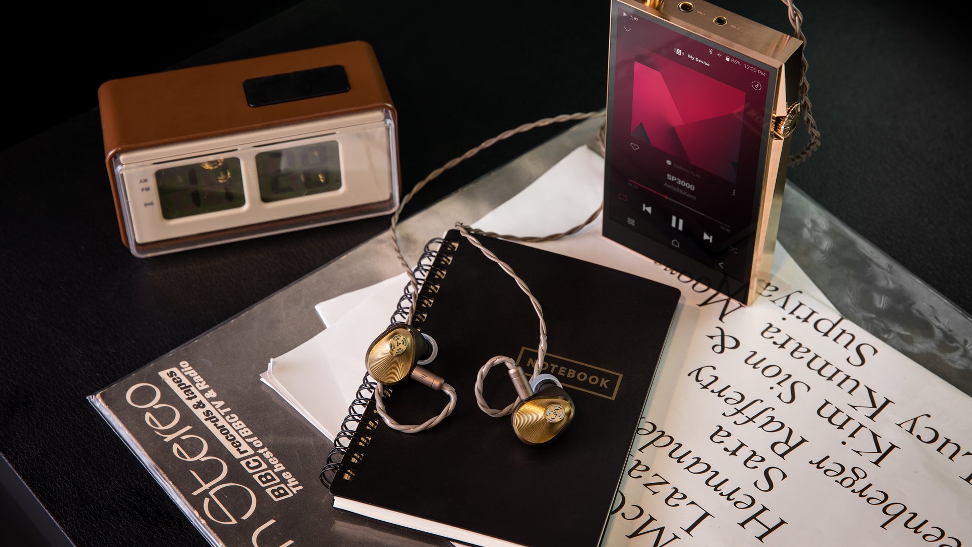 astell&kern vision　ears AURA 極美品 Astell & Kern x Vision Ears - Aura | Headphone Shop